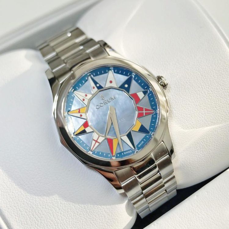 3、 CORUM昆仑海军上将的手表好用吗？今年我30岁了，但我从来没有给自己买过一只手。