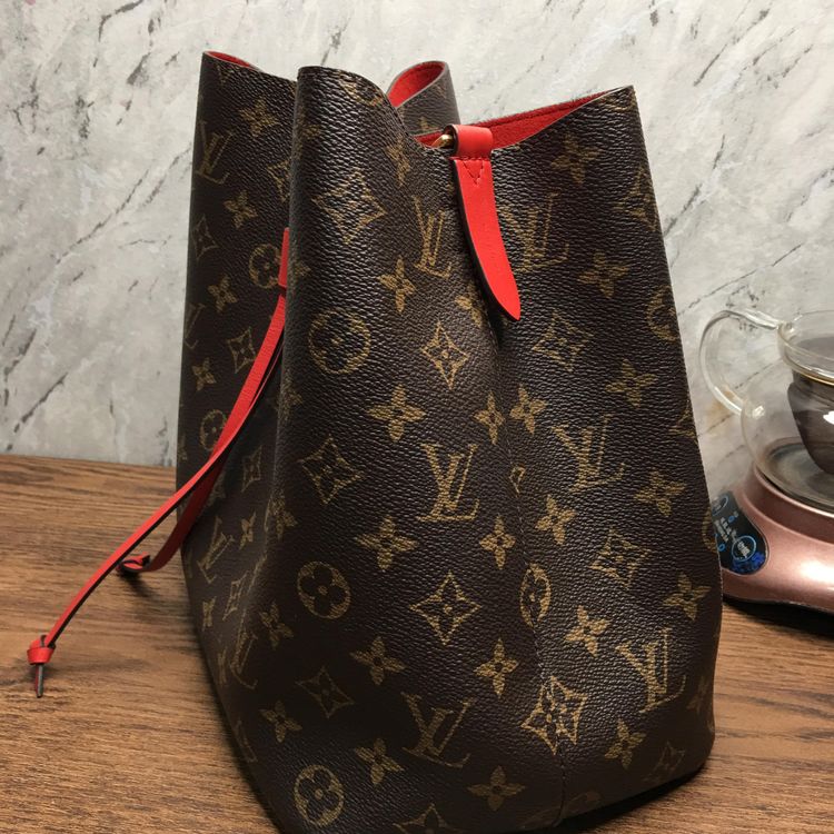 louis vuitton 路易·威登老花水桶包