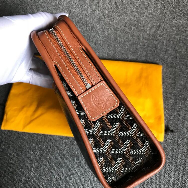 goyard 戈雅黑棕拼色手拿包