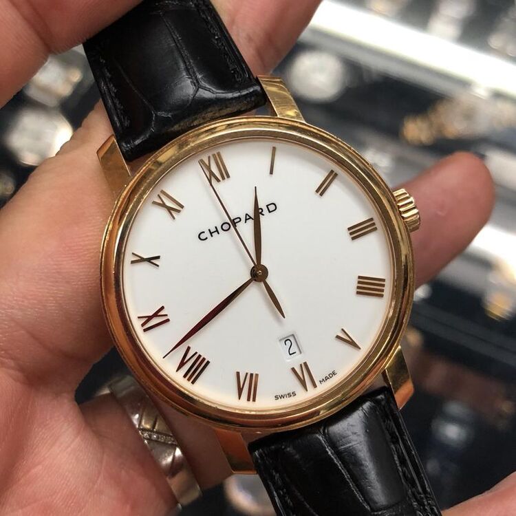 38500  价格透明· 卖家寄语 萧邦经典系列机械男表18k玫瑰金手表