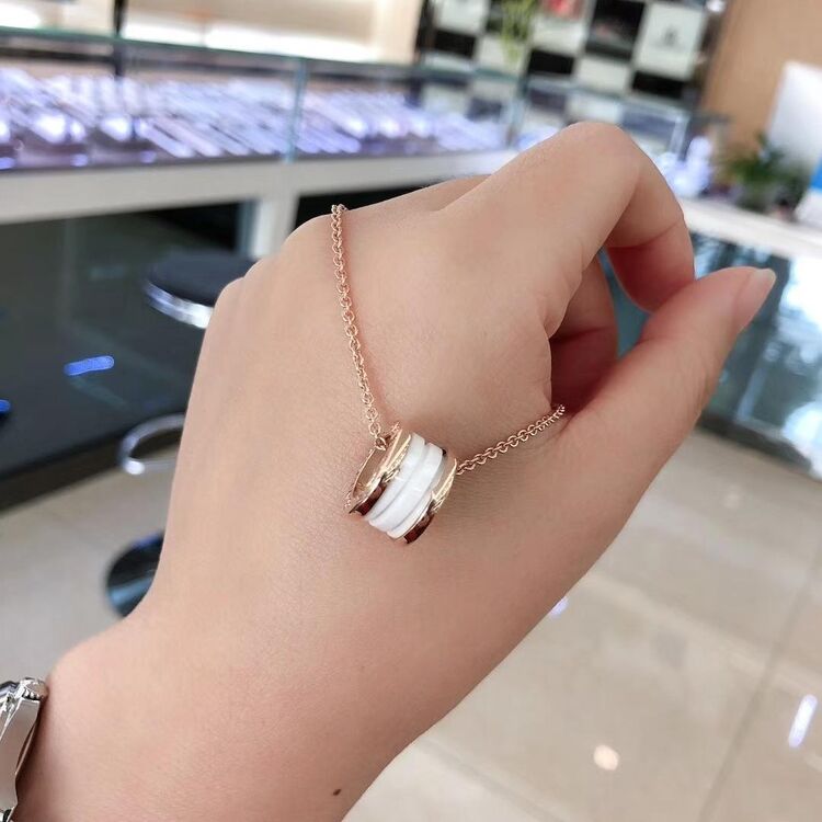 bvlgari 宝格丽女士项链