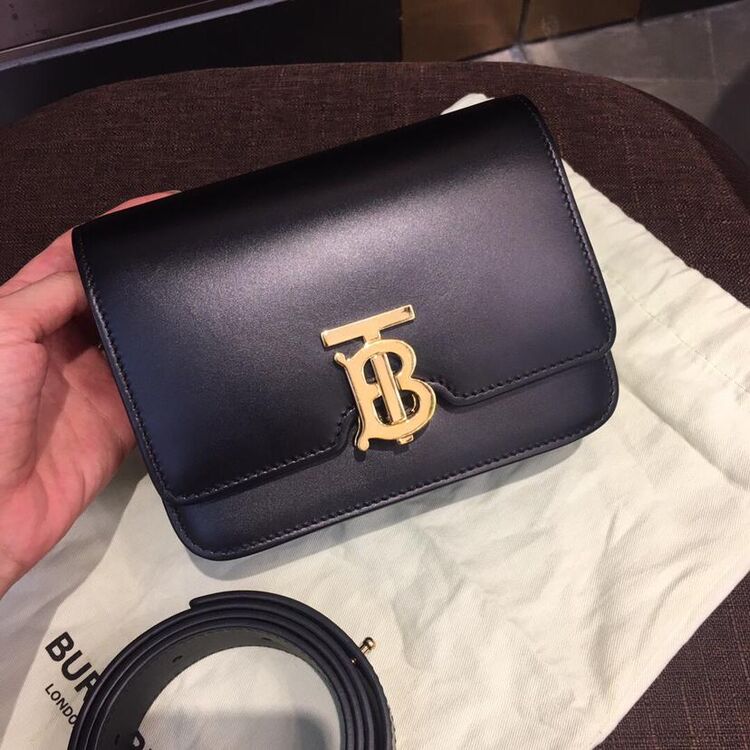 burberry 博柏利tb黑色腰包胸包