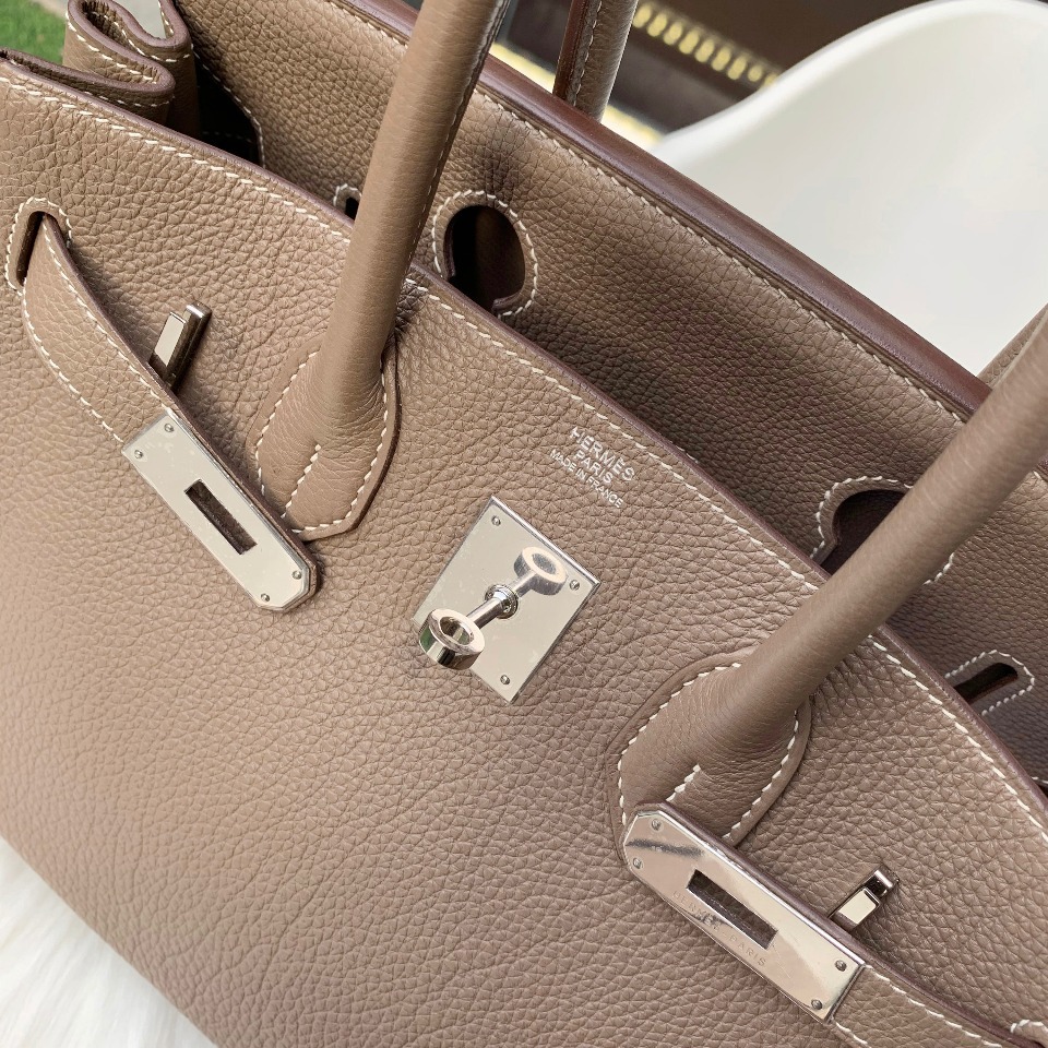 未使用展示品原膜未撕爱马仕birkin30大象灰银扣女士包