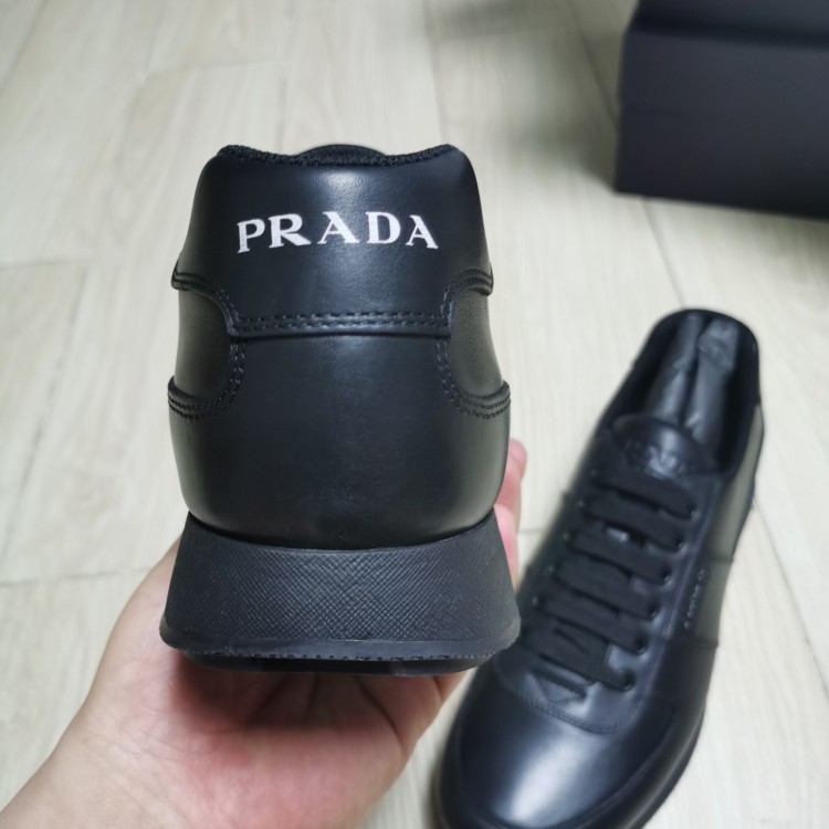 prada普拉达男士休闲鞋