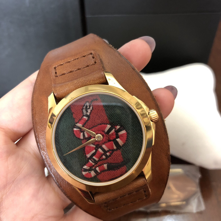 价格透明· 卖家寄语 gucci 热门海报款手表 珊瑚蛇,表盘38mm