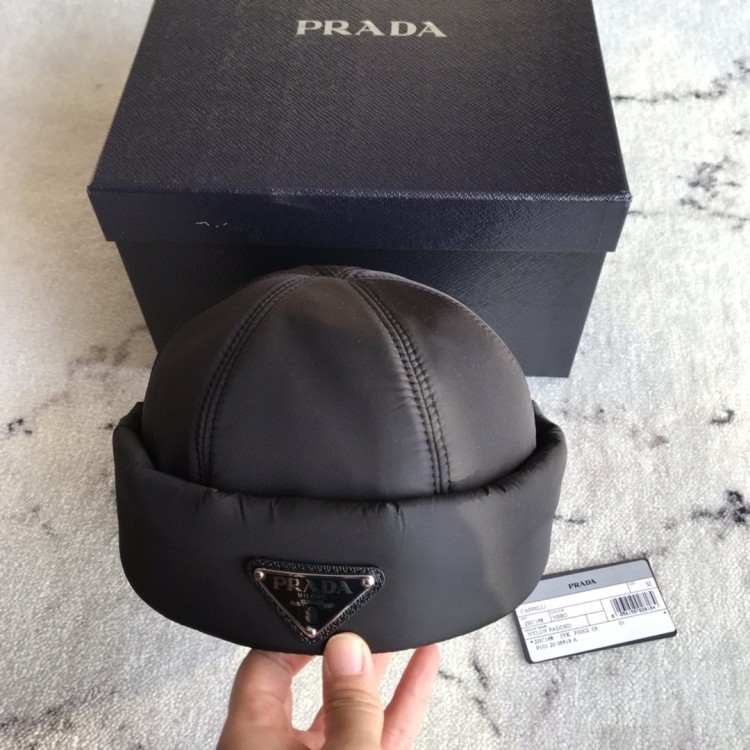 帽子 prada 普拉达帽子 prada 99新 3070 微信扫码可查看优惠后的价格