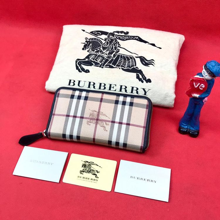 burberry 博柏利经典战马钱包