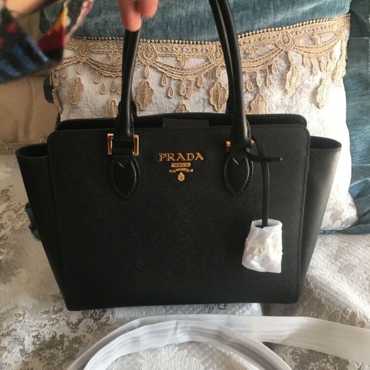 prada 普拉達女士手提包