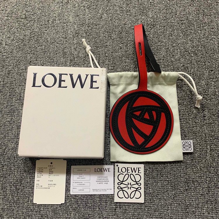 介绍十大loewe钥匙扣精仿a货（潮奢大牌知识）-第2张图片-潮百科